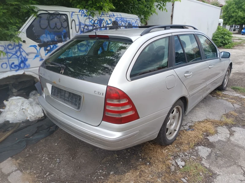 Mercedes-Benz C 220 2.2 CDI на части АВТОМАТ, снимка 4 - Автомобили и джипове - 52714603