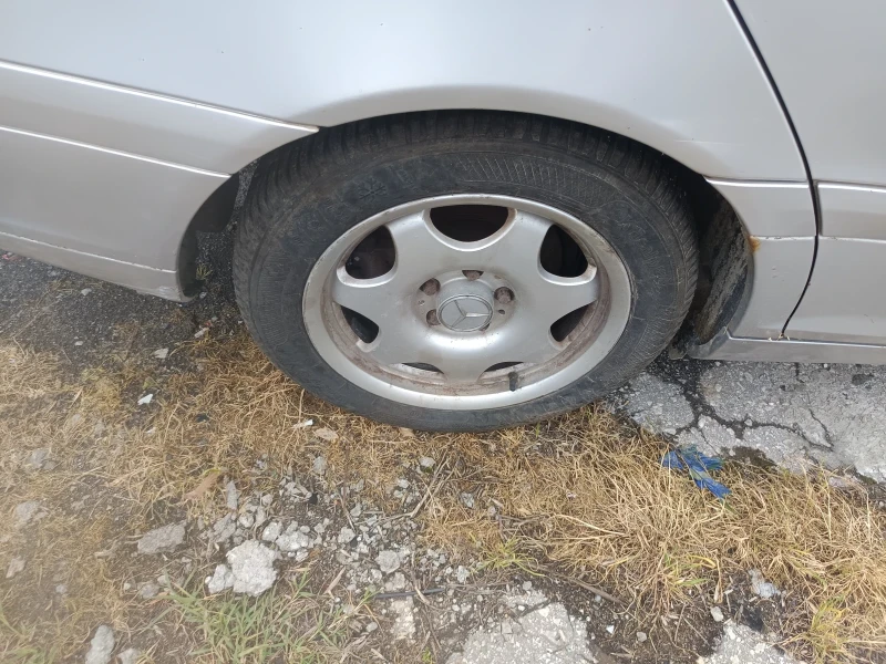 Mercedes-Benz C 220 2.2 CDI на части АВТОМАТ, снимка 11 - Автомобили и джипове - 52714603