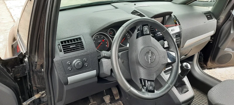 Opel Zafira Зафира, снимка 13 - Автомобили и джипове - 52540429