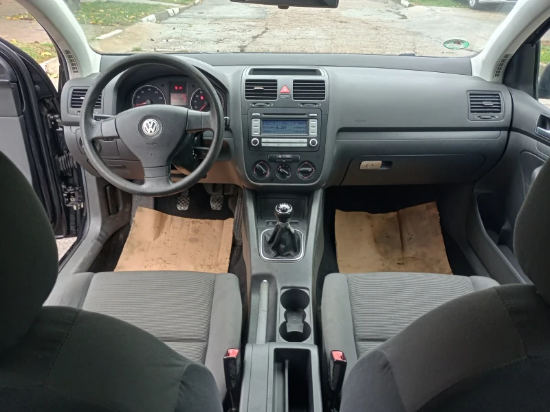 VW Golf 5  1.4 / 75 Евро 4 Ръчка Бензин , снимка 4 - Автомобили и джипове - 51802205
