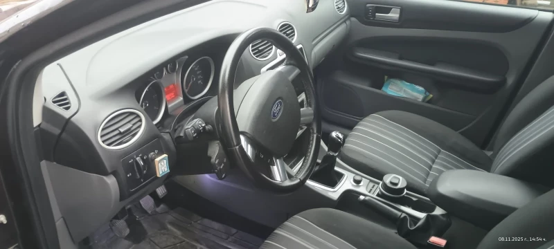 Ford Focus Мк2, снимка 9 - Автомобили и джипове - 52343497