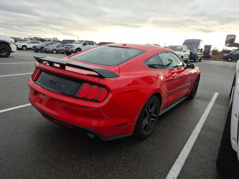 Ford Mustang ECOBOOST * * CARFAX * * АВТО КРЕДИТ * * , снимка 3 - Автомобили и джипове - 52901248