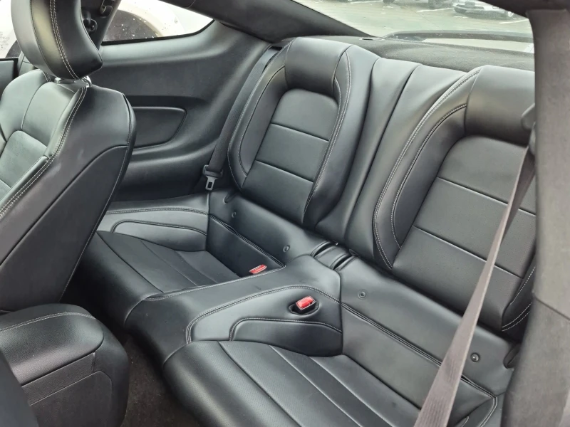 Ford Mustang ECOBOOST * * CARFAX * * АВТО КРЕДИТ * * , снимка 8 - Автомобили и джипове - 52901248