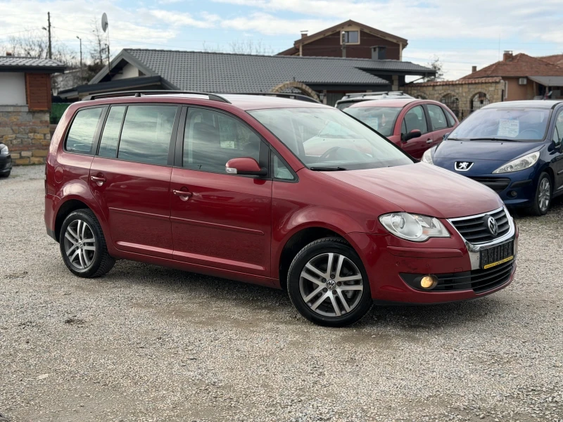 VW Touran 1.9TDI 105кс 6с 7-места КЛИМАТРОНИК НАВИ , снимка 7 - Автомобили и джипове - 53501097
