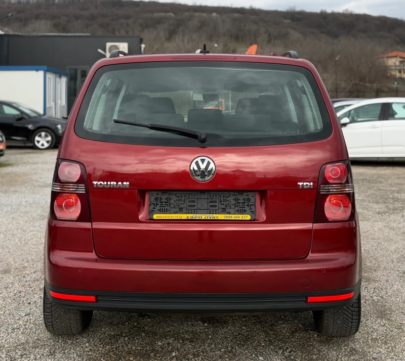 VW Touran 1.9TDI 105кс 6с 7-места КЛИМАТРОНИК НАВИ , снимка 5 - Автомобили и джипове - 53501097