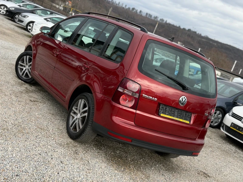 VW Touran 1.9TDI 105кс 6с 7-места КЛИМАТРОНИК НАВИ , снимка 4 - Автомобили и джипове - 53501097