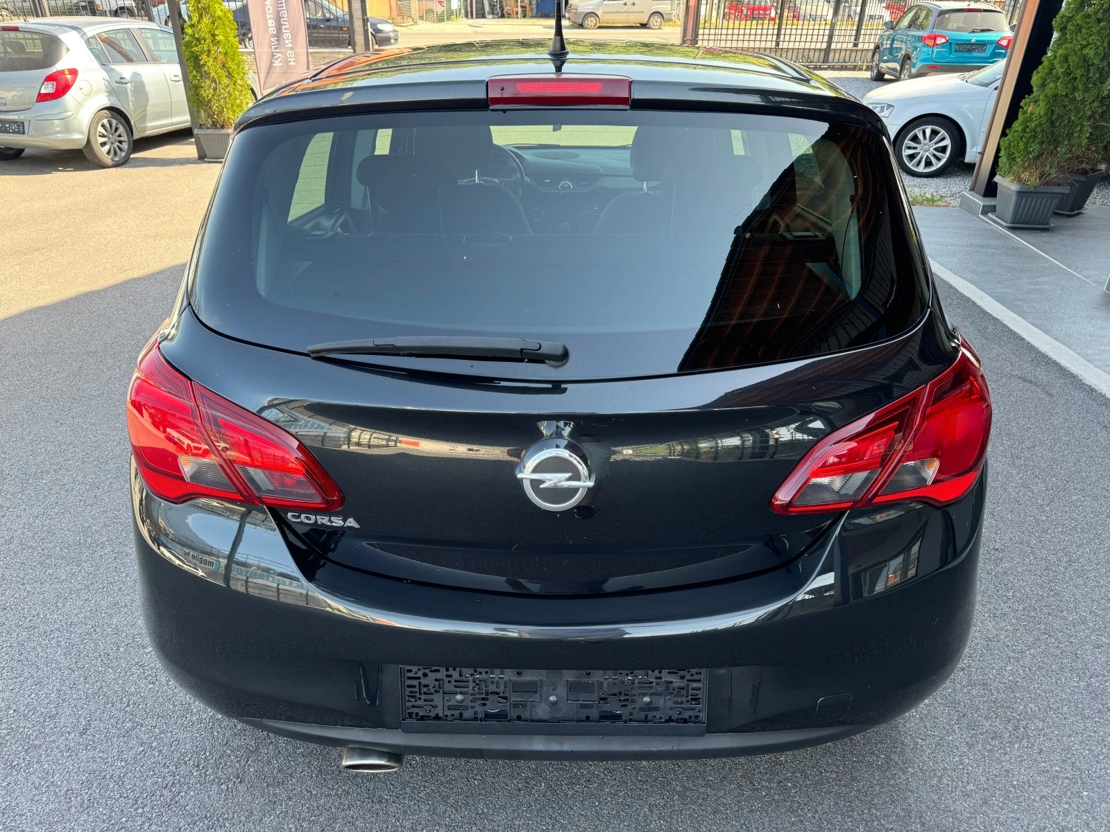 Opel Corsa 1.2i LPG EURO6B Blak Edition - изображение 5