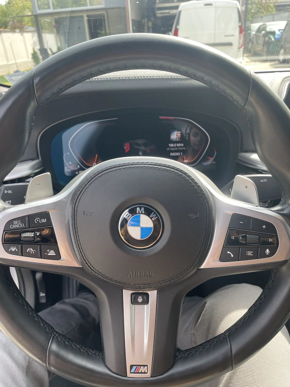 BMW 530 DxDrive Luxury - изображение 5