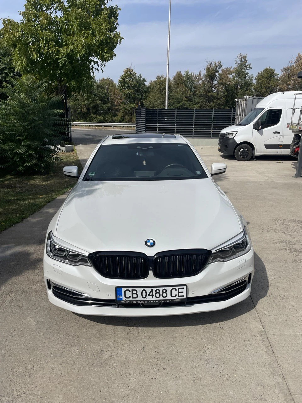 BMW 530 DxDrive Luxury - изображение 3