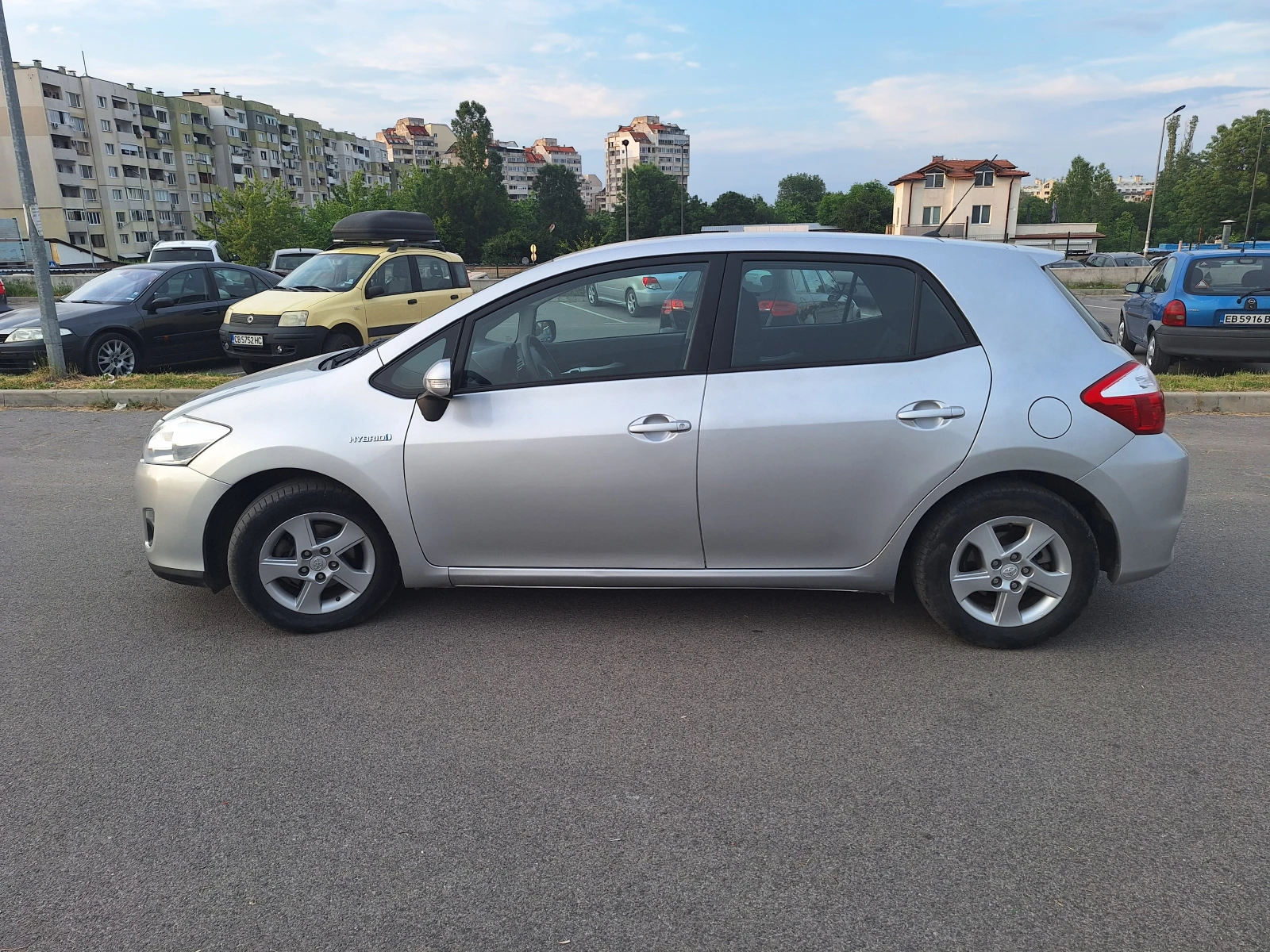 Toyota Auris  - изображение 3
