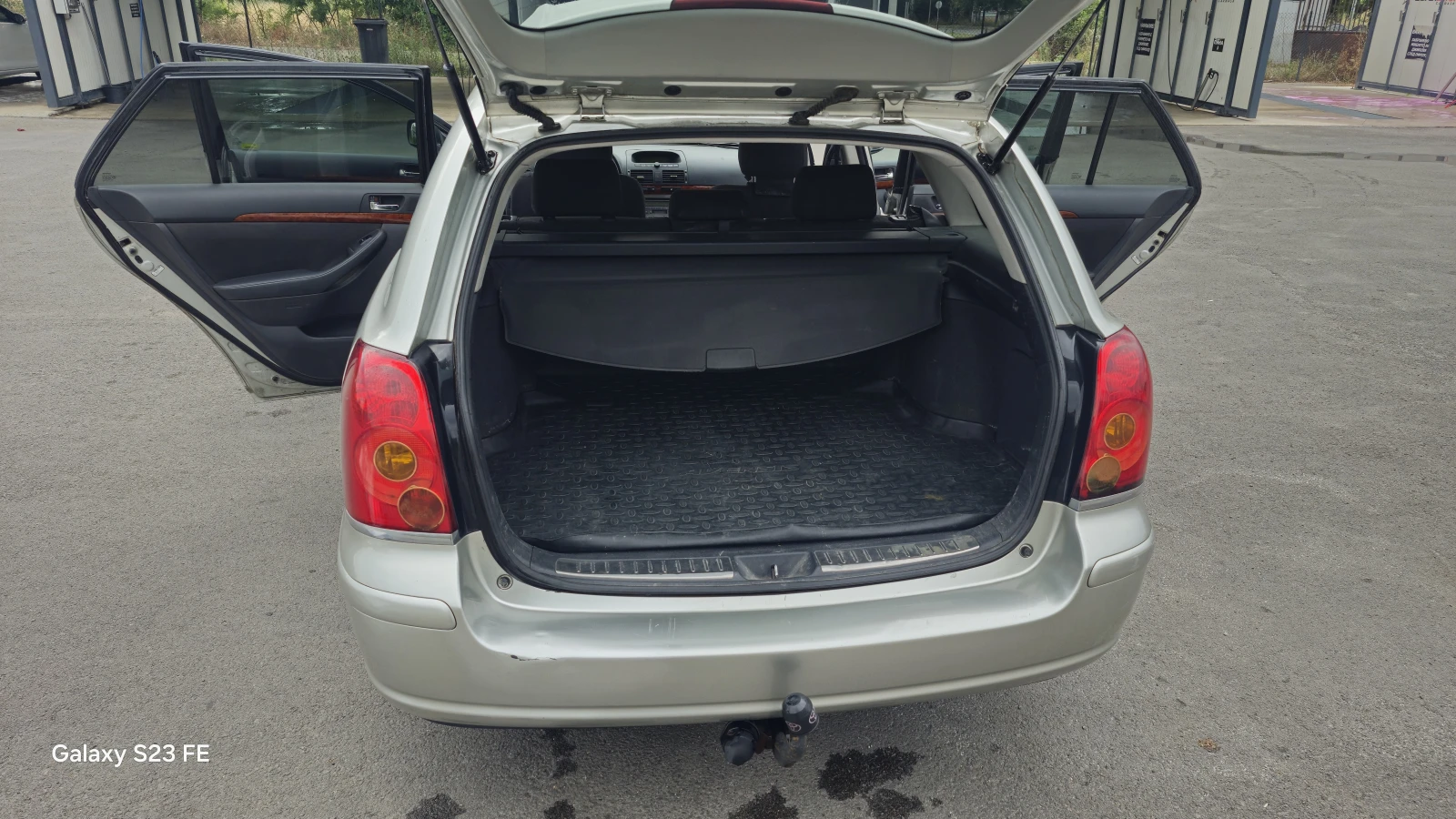 Toyota Avensis  - изображение 9