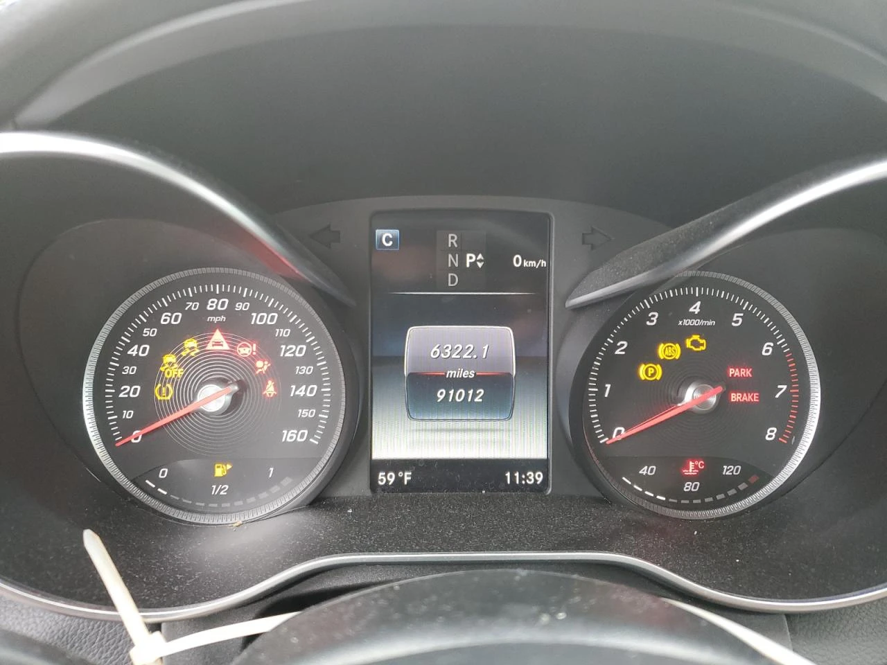 Mercedes-Benz C 300 AMG пакет / LED / Keyless / Панорама /   - изображение 9