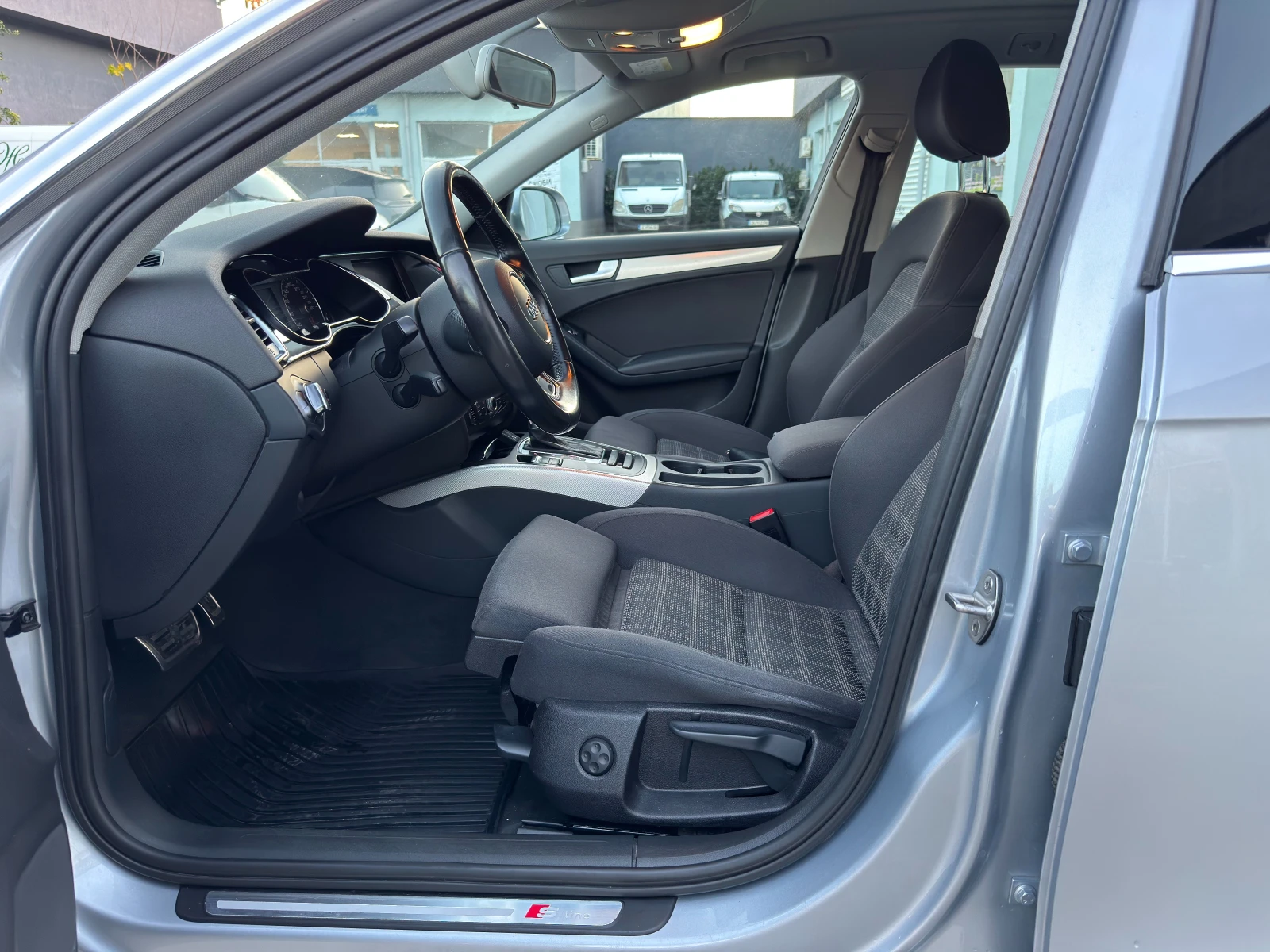 Audi A4 S line / Quattro 2.0 TDI | Mobile.bg   12