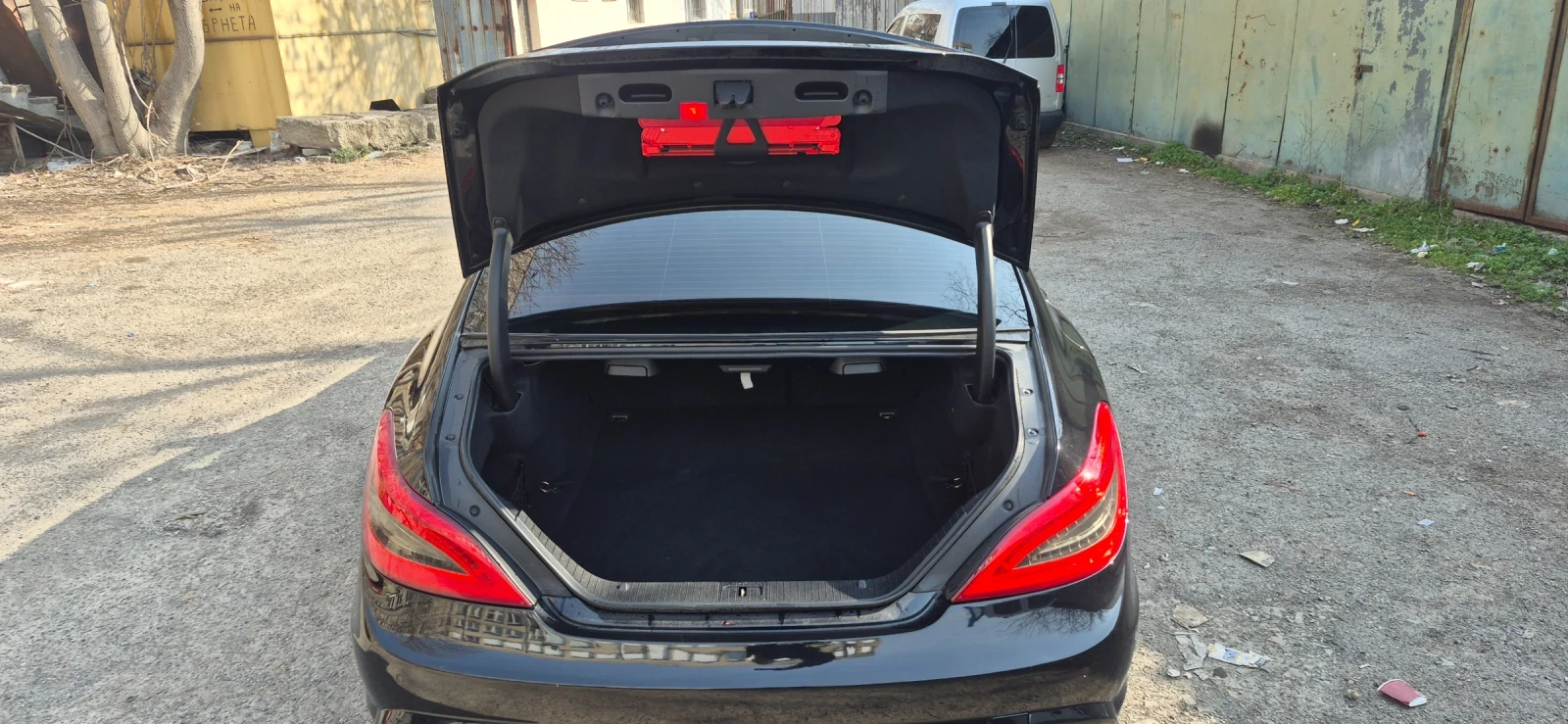 Mercedes-Benz CLS 350 CLS W218 350 CDI 265кс, снимка 6 - Автомобили и джипове - 54057673