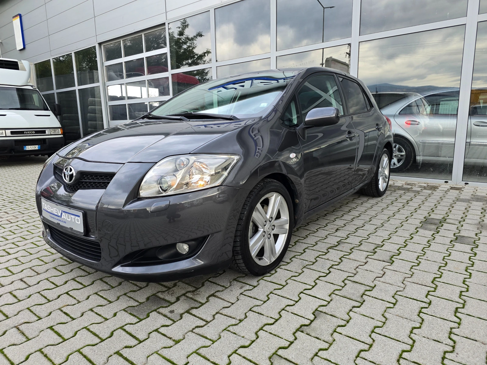 Toyota Auris NAVI* * XENON* * KEYLESS* * , снимка 5 - Автомобили и джипове - 54116211