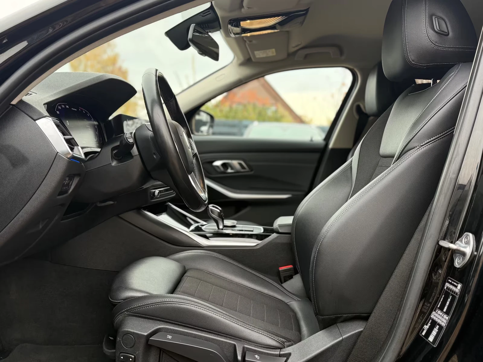 BMW 330 330i, снимка 4 - Автомобили и джипове - 54315422