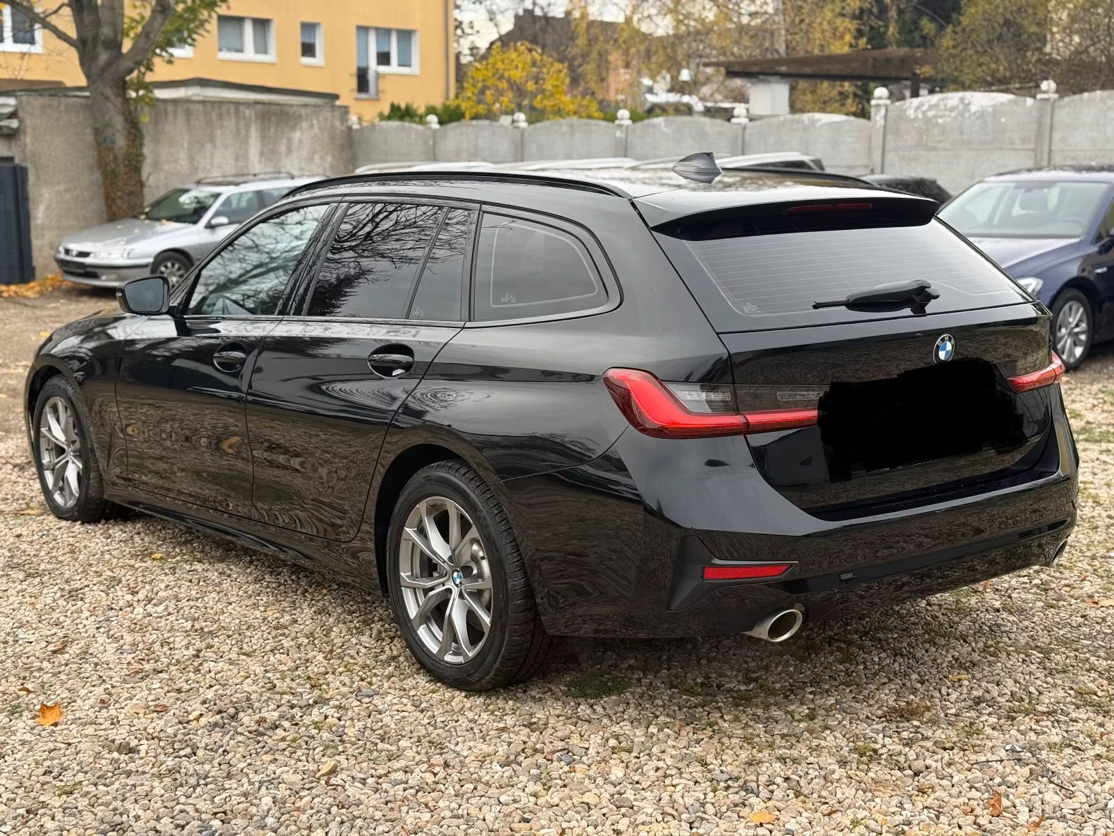 BMW 330 330i, снимка 2 - Автомобили и джипове - 54315422