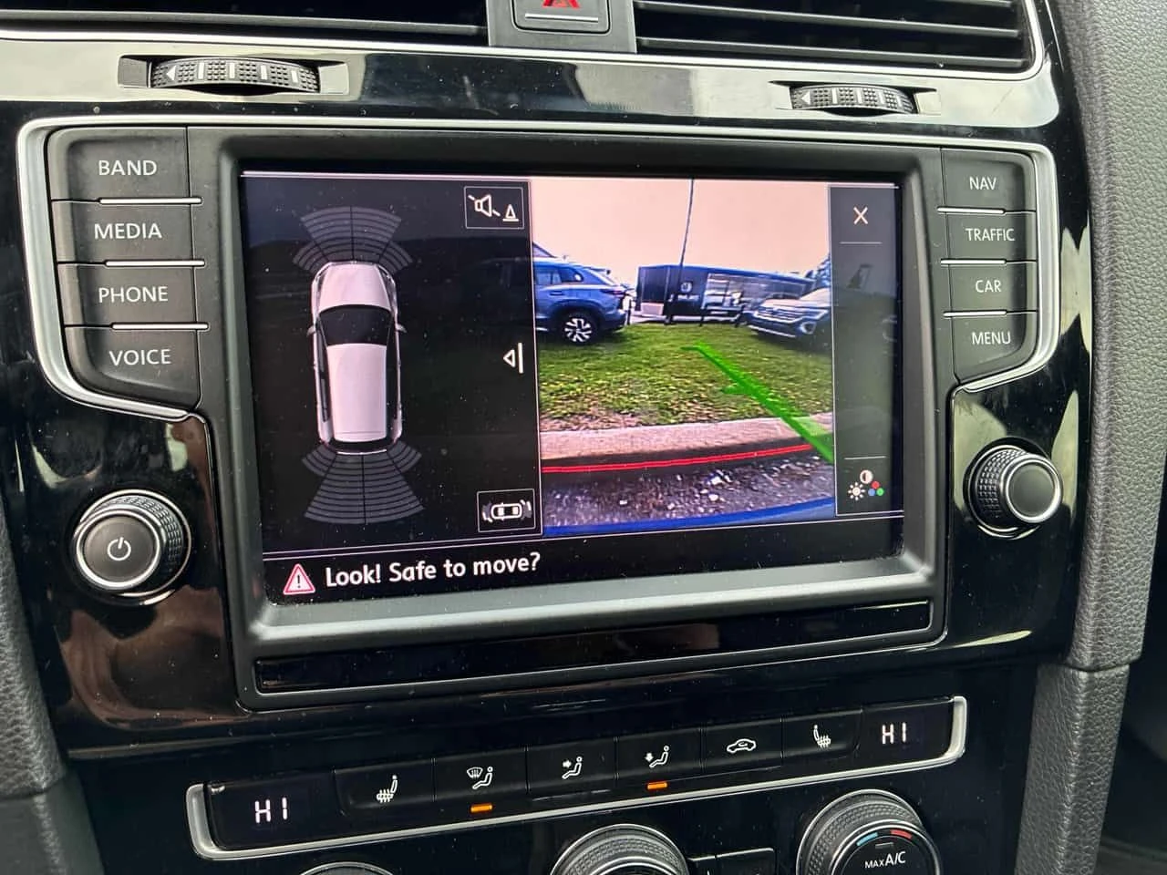 VW Golf * R * DSG * ПОДГРЕВИ * NAVI * КАМЕРА, снимка 14 - Автомобили и джипове - 54562824