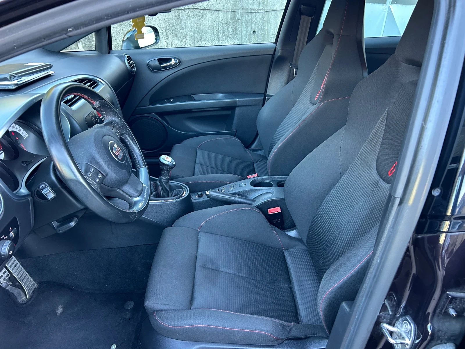 Seat Leon Cupra, снимка 9 - Автомобили и джипове - 54788787