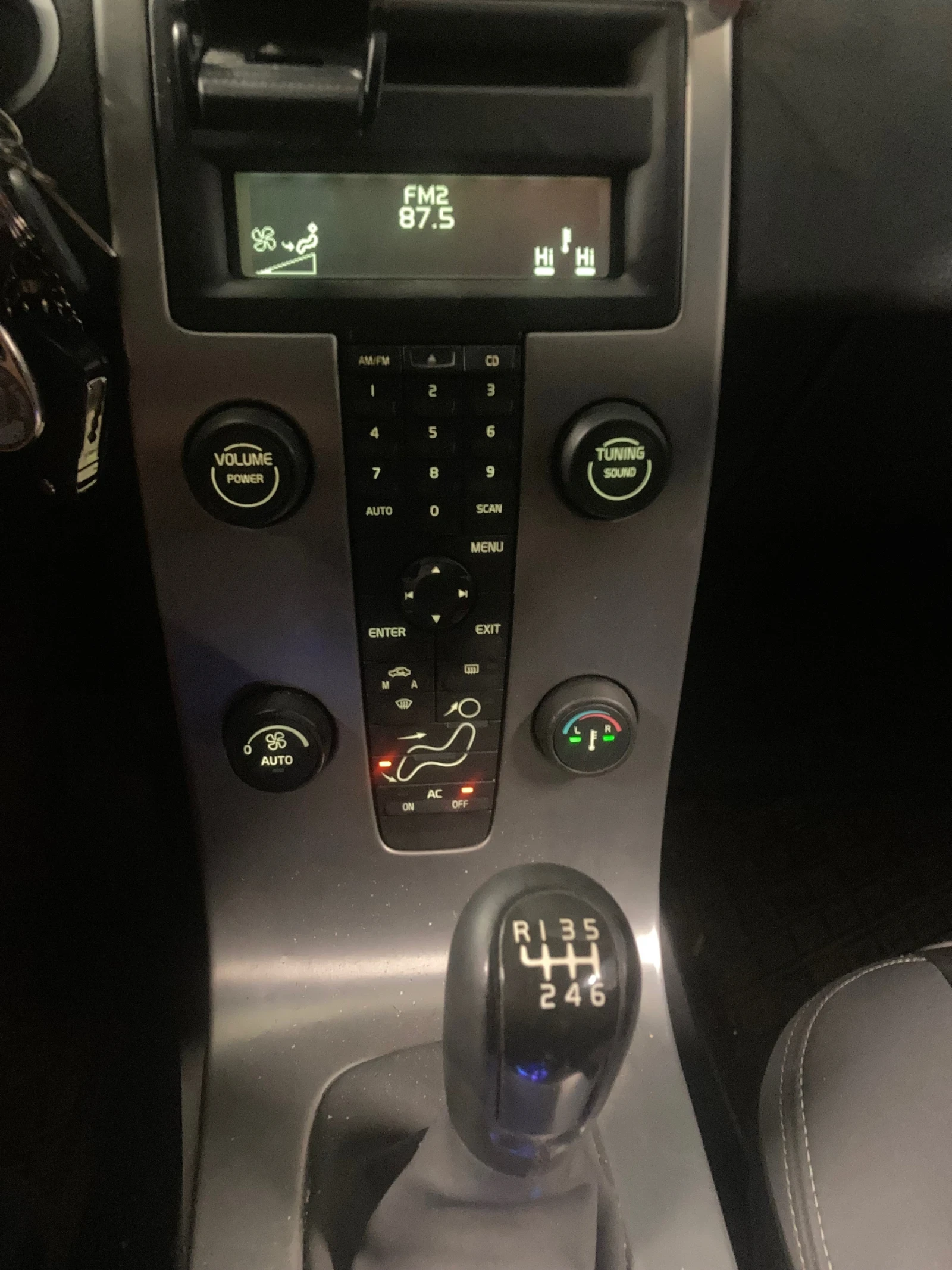 Volvo V50, снимка 11 - Автомобили и джипове - 54862392