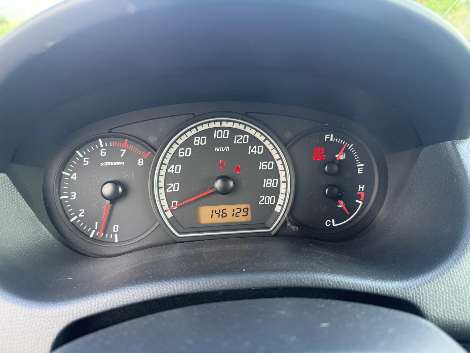 Suzuki Swift 1.3 92hp, снимка 17 - Автомобили и джипове - 55105679
