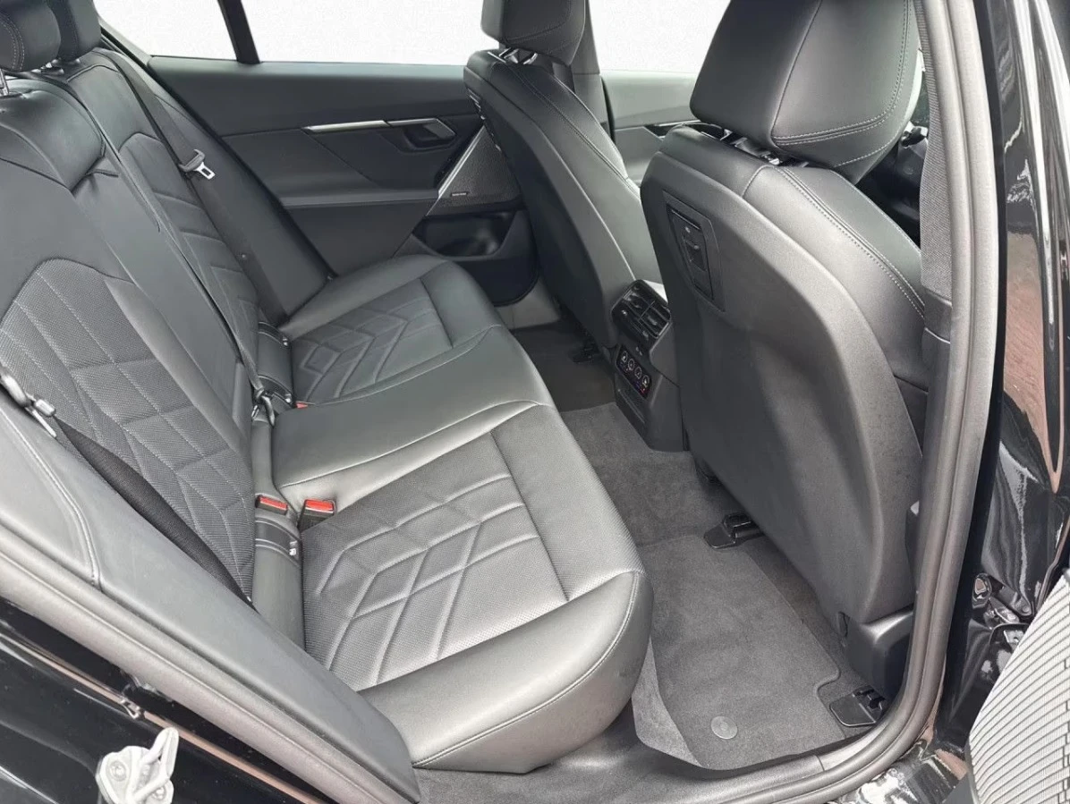BMW 530 e* xDrive* M Sport* H/K* Pano* 360, снимка 4 - Автомобили и джипове - 55298994