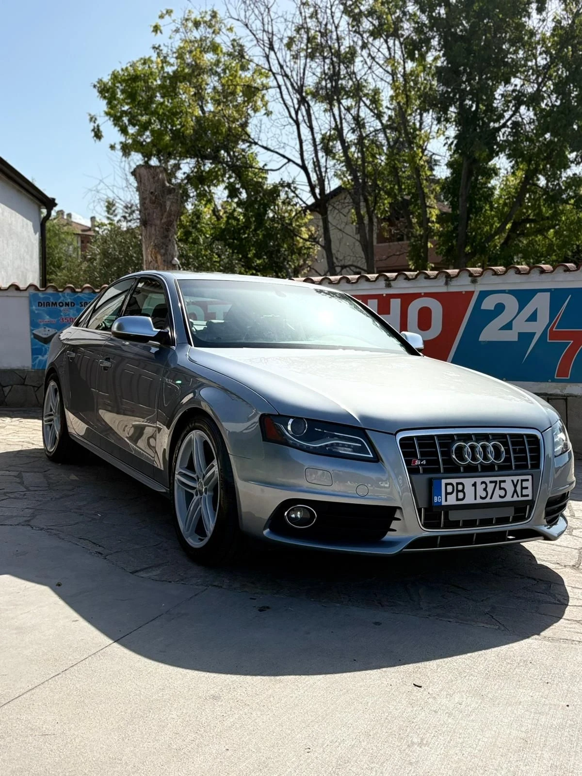 Audi S4