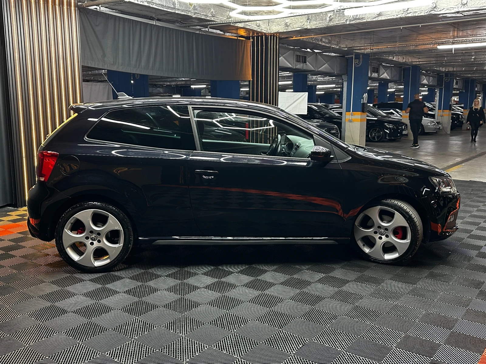 VW Polo 🚗 GTI 1.4i 180 �.�. ��������� / FULL OPT | Mobile.bg � ����������� 4