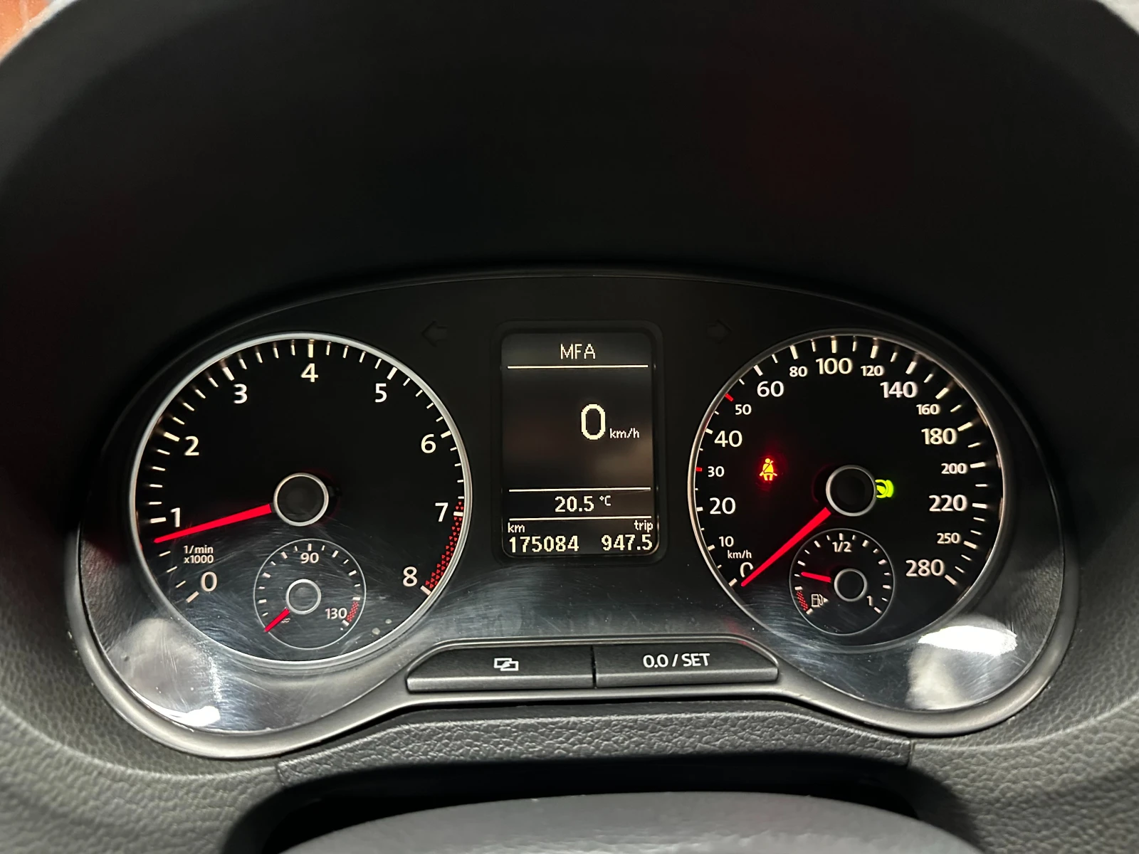 VW Polo 🚗 GTI 1.4i 180 �.�. ��������� / FULL OPT | Mobile.bg � ����������� 14