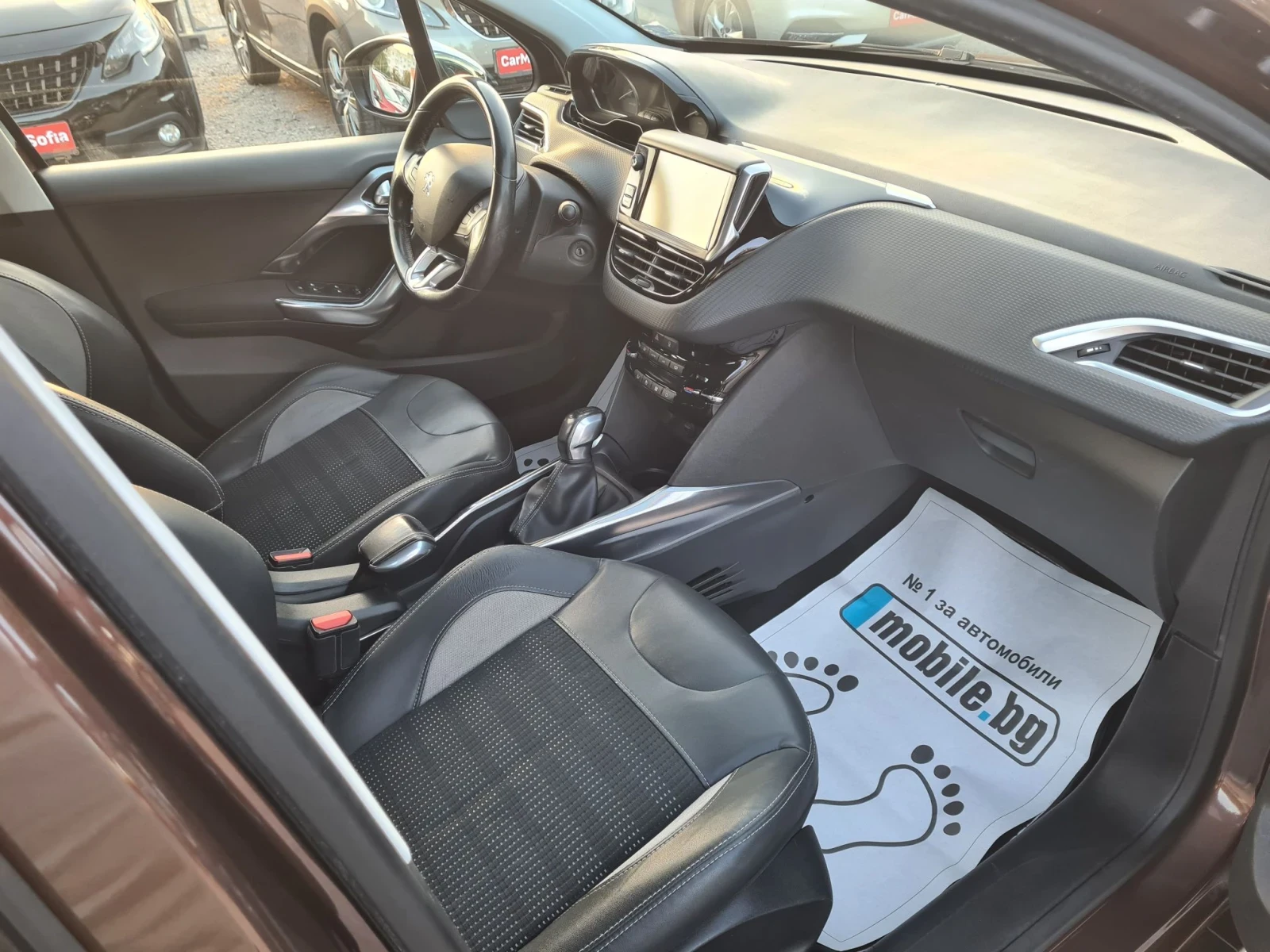 Peugeot 2008 1.6i 16V 120p.s  / ALLURE  / EVRO 5B , снимка 13 - Автомобили и джипове - 56317948