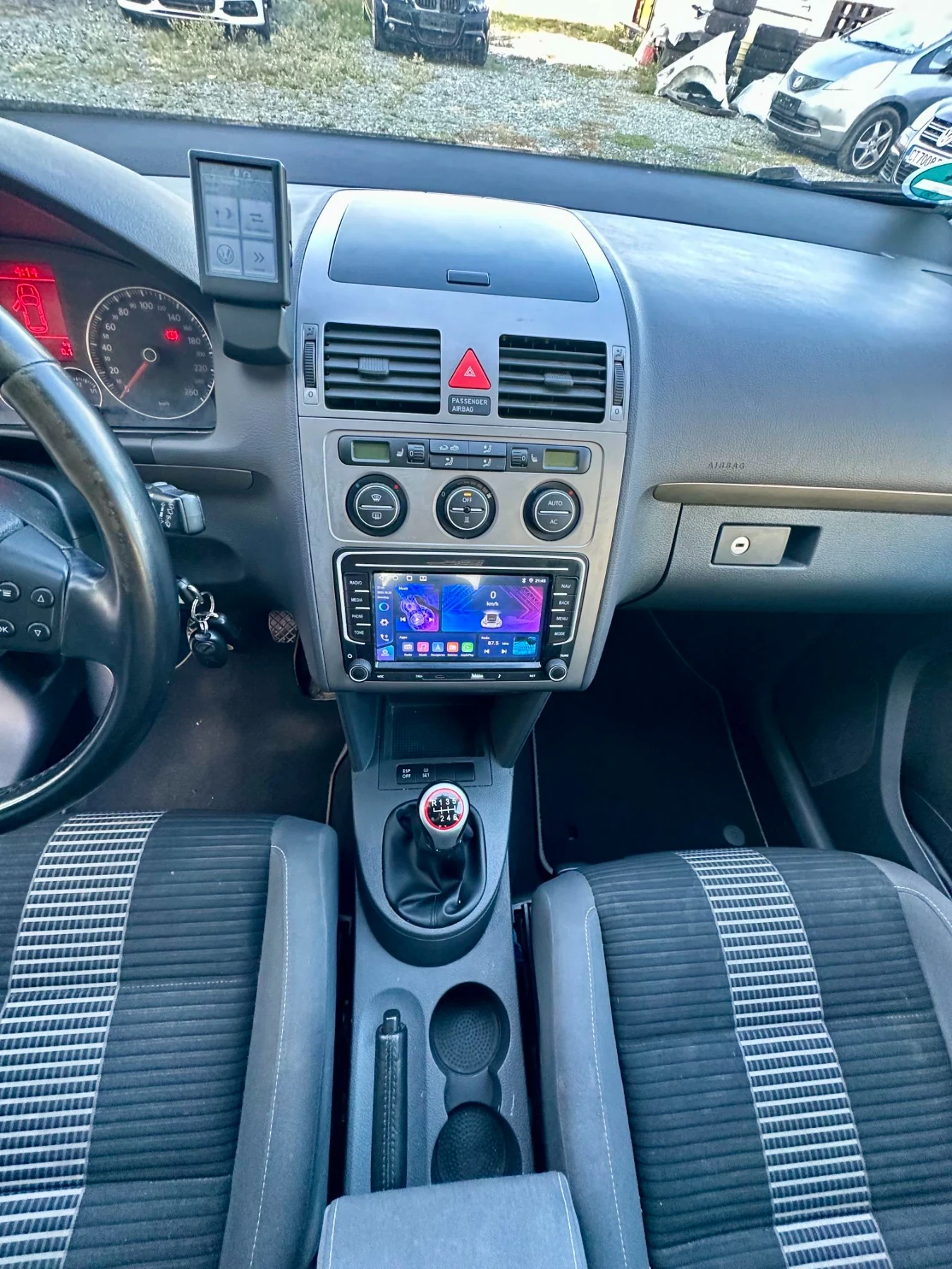 VW Touran 2.0TDI 8клапана bmm, снимка 14 - Автомобили и джипове - 56653853