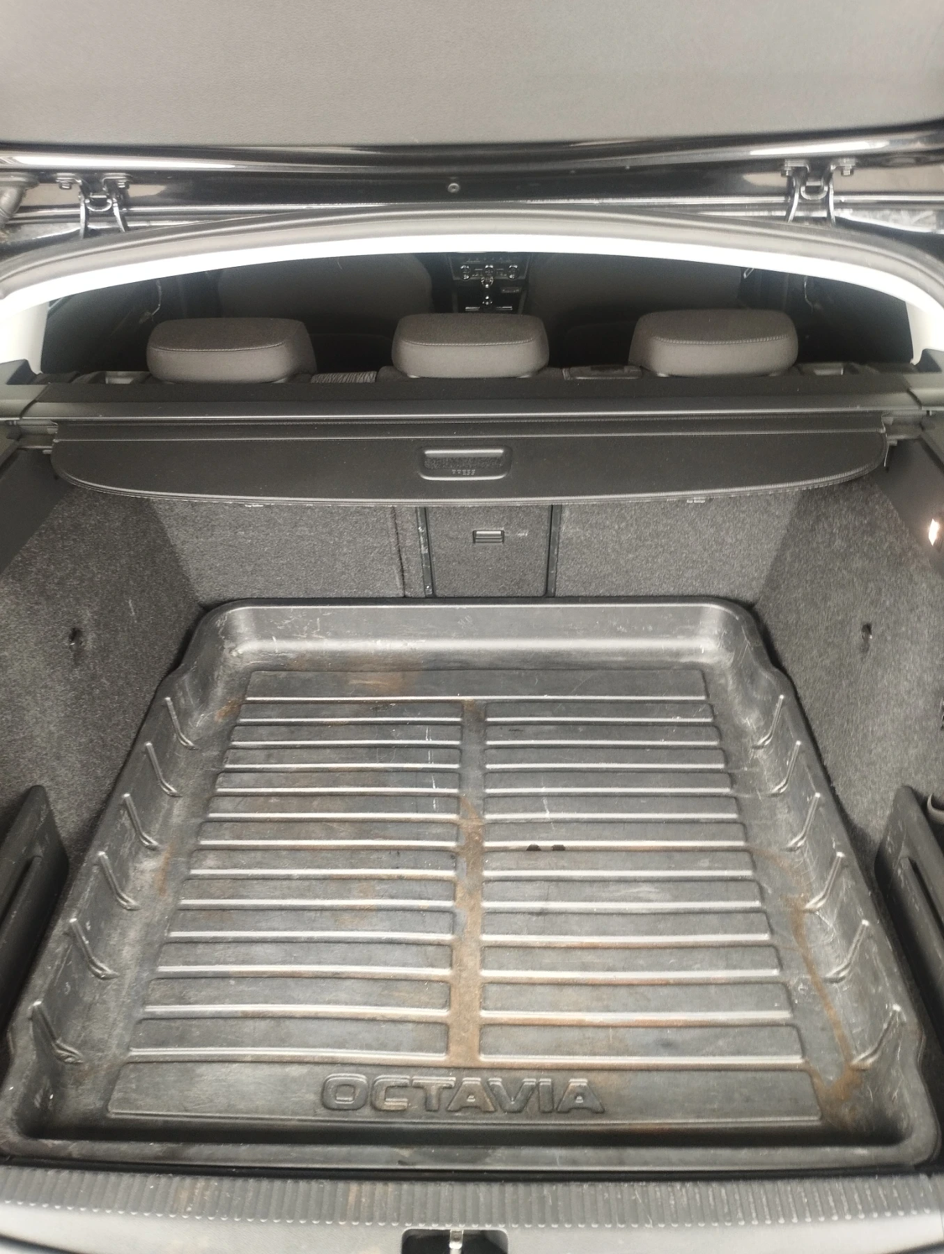 Skoda Octavia 2.0TDI 150 6MT, снимка 10 - Автомобили и джипове - 56662416