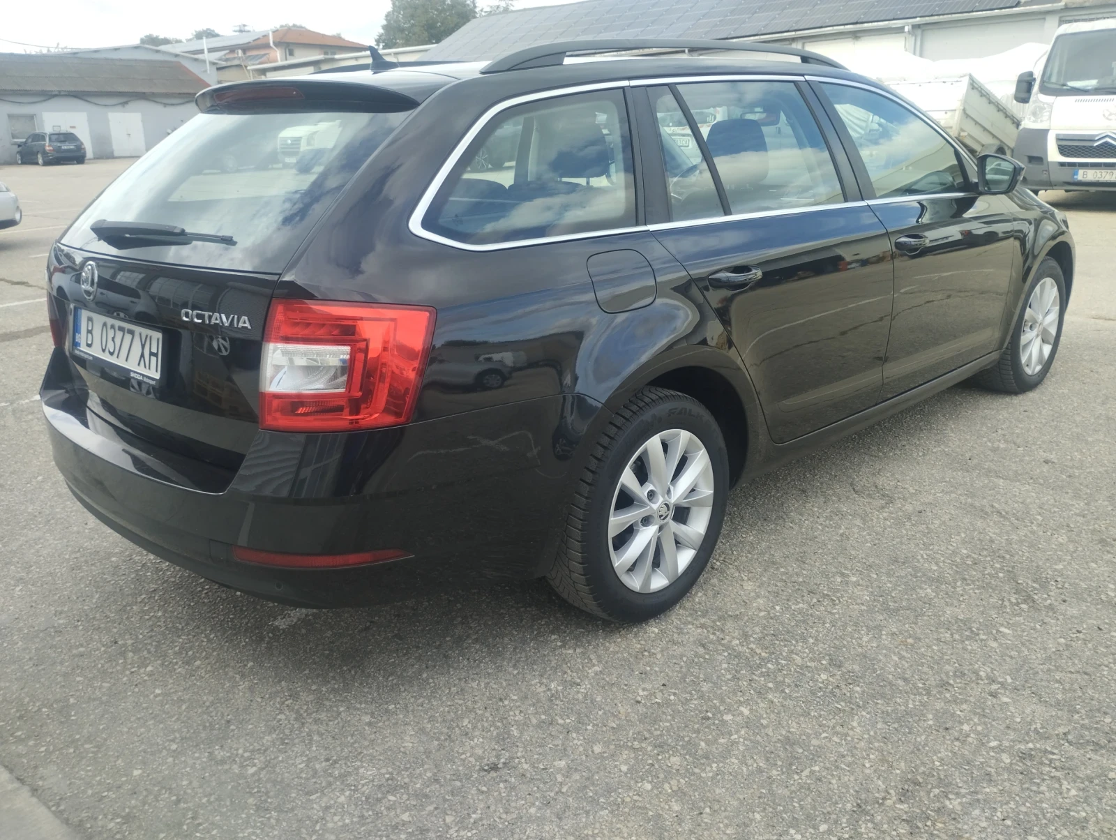 Skoda Octavia 2.0TDI 150 6MT, снимка 4 - Автомобили и джипове - 56662416