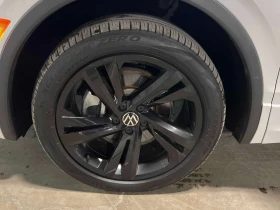 VW Tiguan * Comfortline R Line Black Edition * CARFAX * , снимка 13