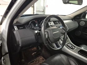 Обява за продажба на Land Rover Range Rover Evoque * HSE * CARFAX *  ~31 400 лв. - изображение 9 | Auto.bg Обява за продажба на Land Rover Range Rover Evoque * HSE * CARFAX *  ~31 400 лв. - изображение 9