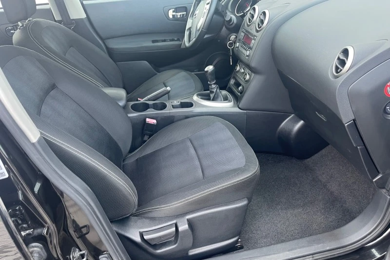 Nissan Qashqai 1, 5dci pure drive, 110к.с., 6ск., ев5, клима, бор, снимка 10 - Автомобили и джипове - 44746456