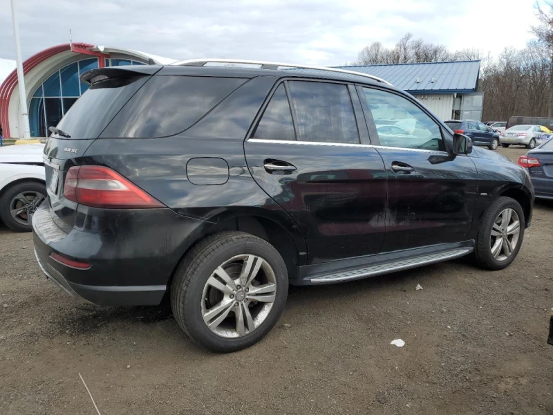 Mercedes-Benz ML 350 BLUETEC, снимка 3 - Автомобили и джипове - 48127643