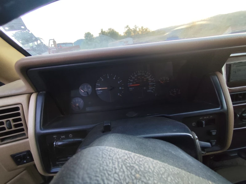 Jeep Grand cherokee 5.2, снимка 5 - Автомобили и джипове - 51945436