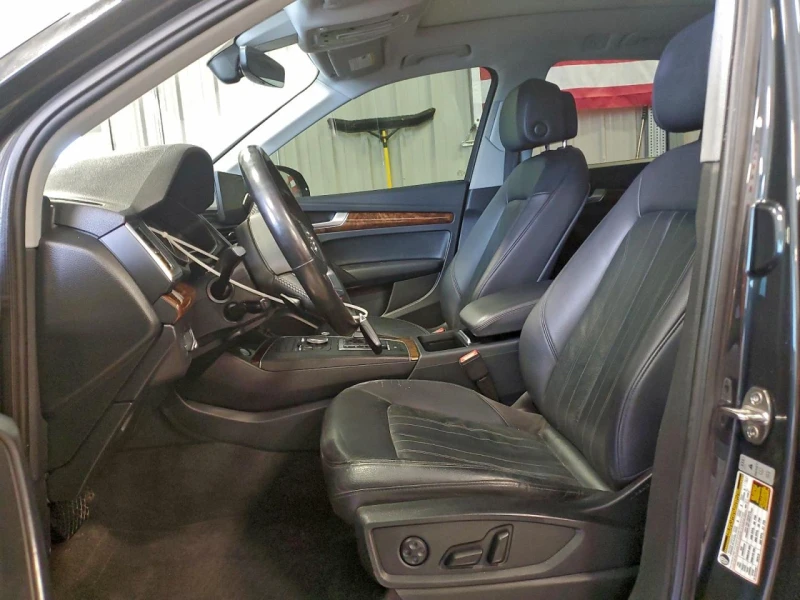 Audi Q5 * PREMIUM* , снимка 9 - Автомобили и джипове - 53133430