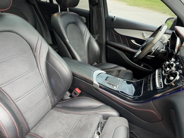 Mercedes-Benz GLC 43 AMG  * CARFAX * ОПЦИЯ ЗА ФИНАНСИРАНЕ, снимка 14 - Автомобили и джипове - 56093820