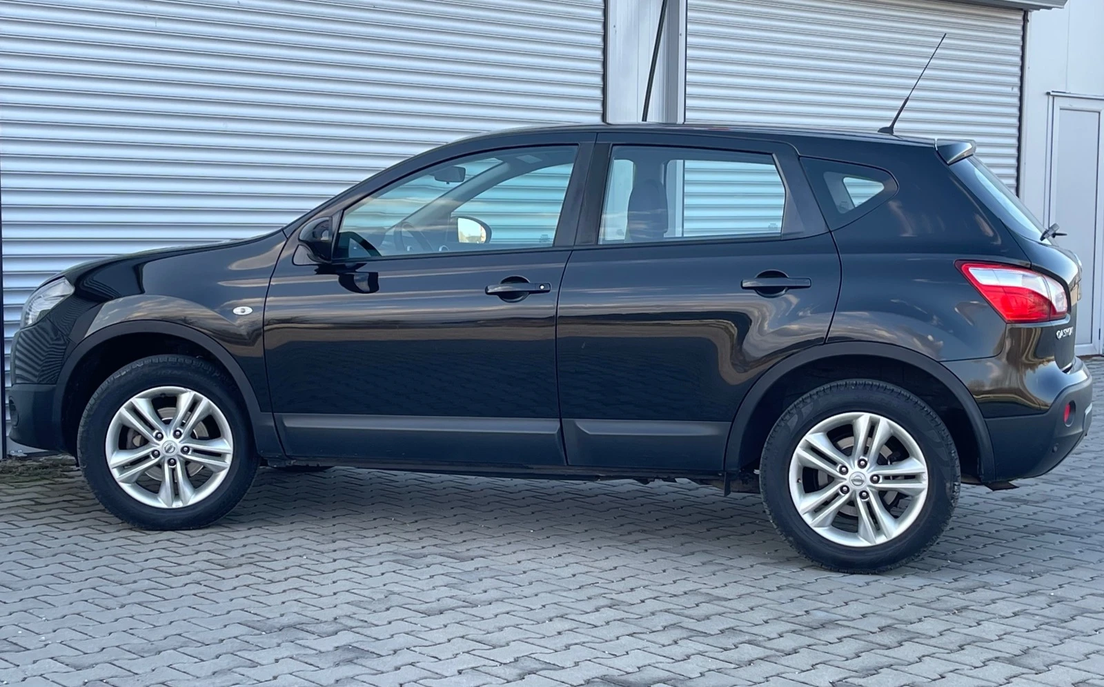 Nissan Qashqai 1, 5dci pure drive, 110к.с., 6ск., ев5, клима, бор - изображение 3