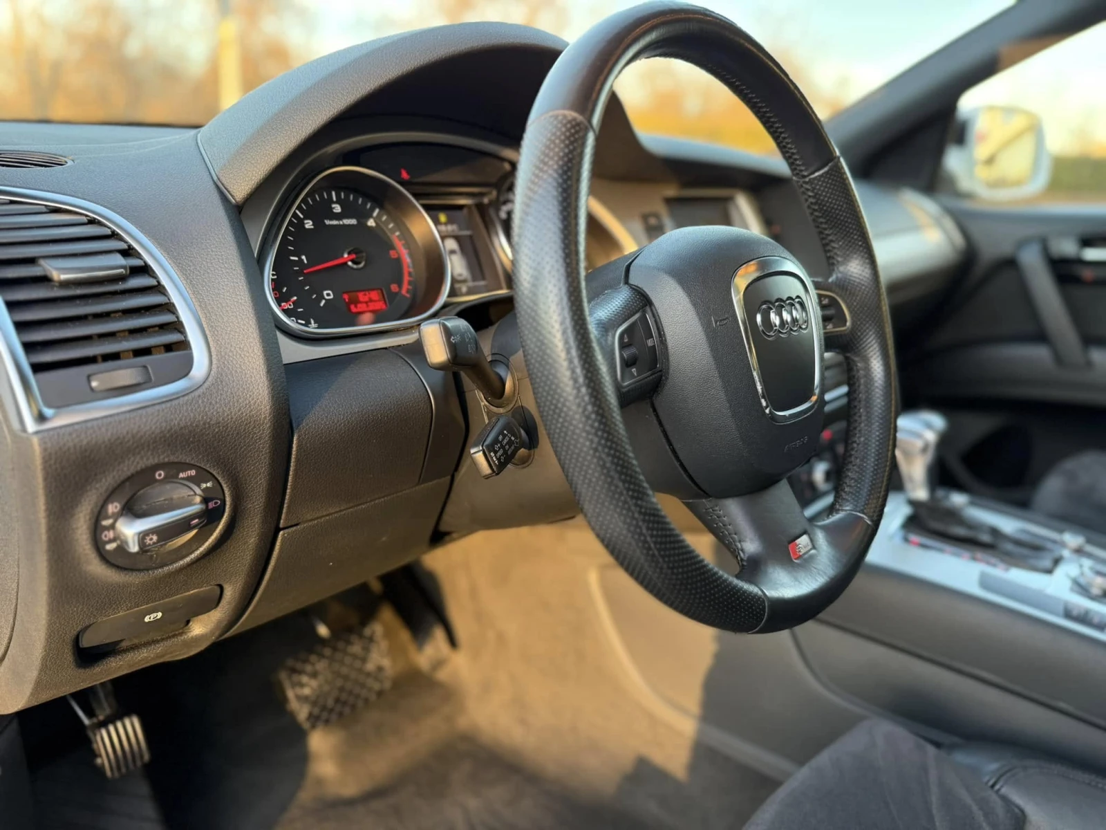 Audi Q7 3.0tdi 3xSline 8скорости - изображение 8
