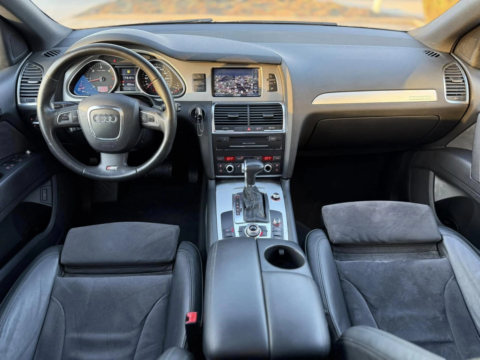 Audi Q7 3.0tdi 3xSline 8скорости - изображение 7