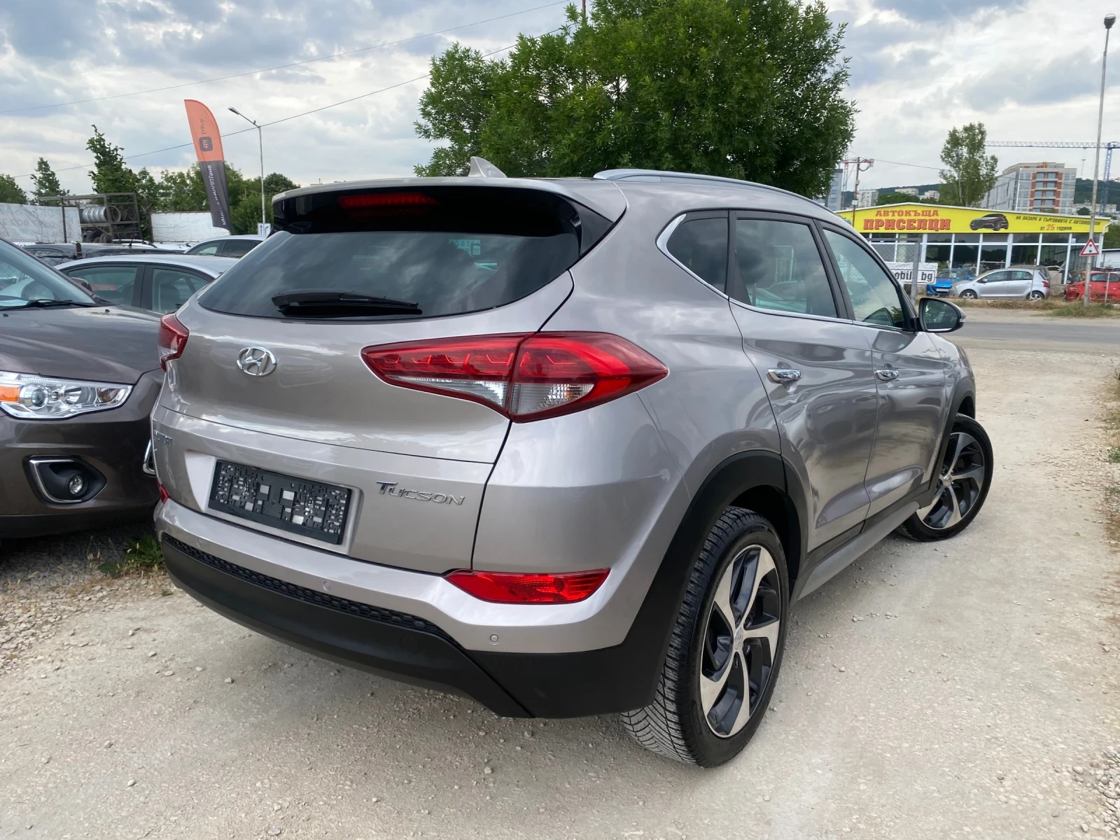 Hyundai Tucson 1.7CRDI KEYLESS-GO НАВИГАЦИЯ  - изображение 4