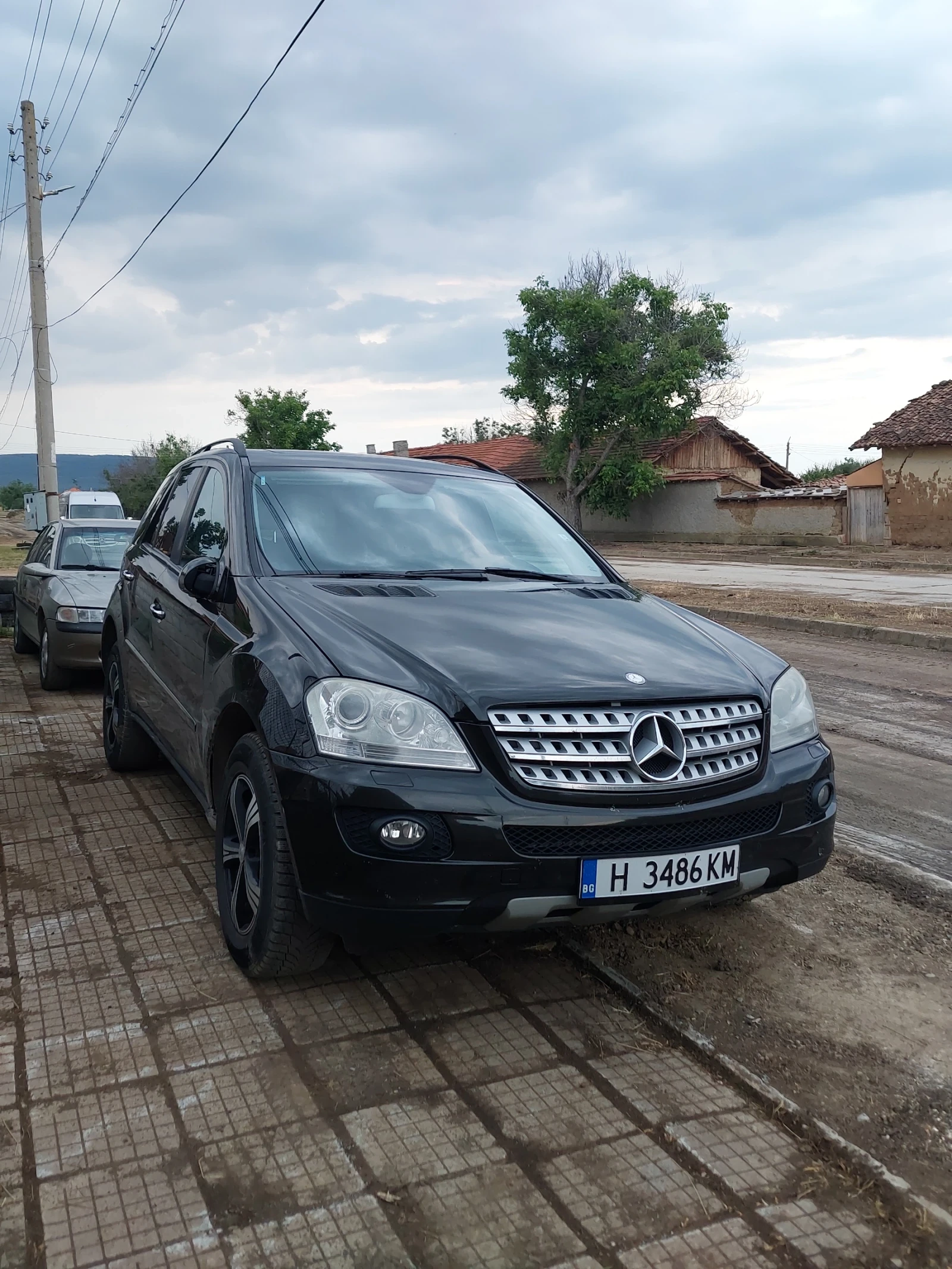 Mercedes-Benz ML 320  - изображение 3