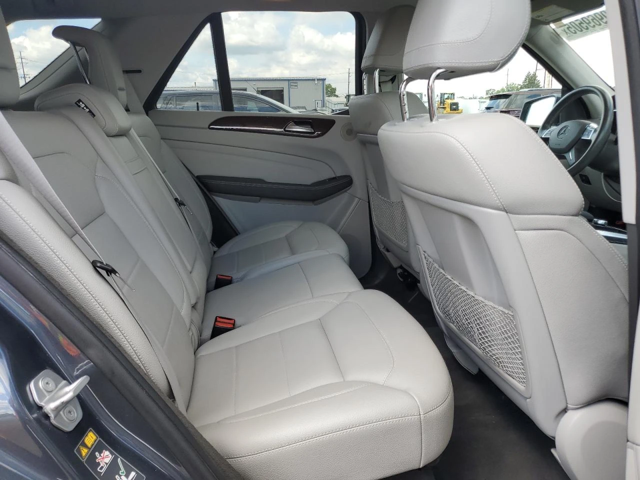 Mercedes-Benz ML 350 4MATIC * Възможност за Лизинг*  | Mobile.bg — изображение 11