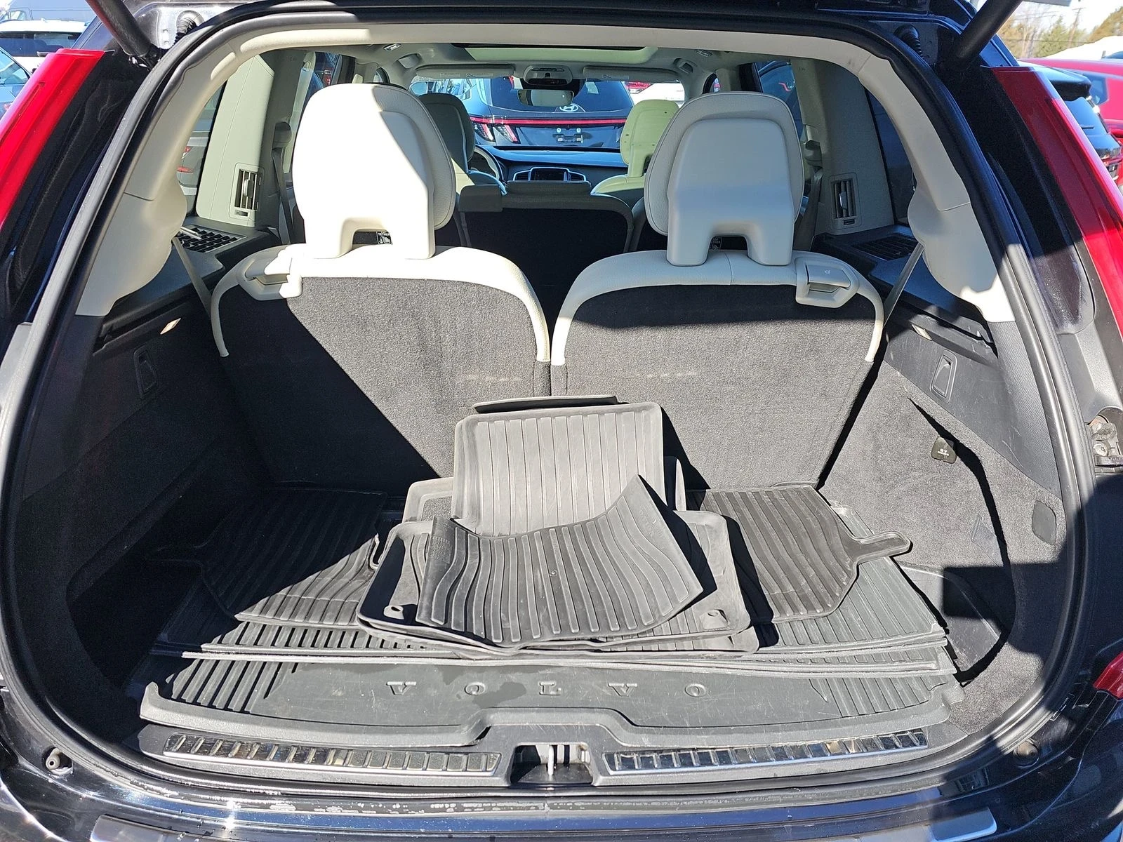 Volvo Xc90 T6 Momentum | 7 ����� | �������� | 360 ������ |  | Mobile.bg � ����������� 17