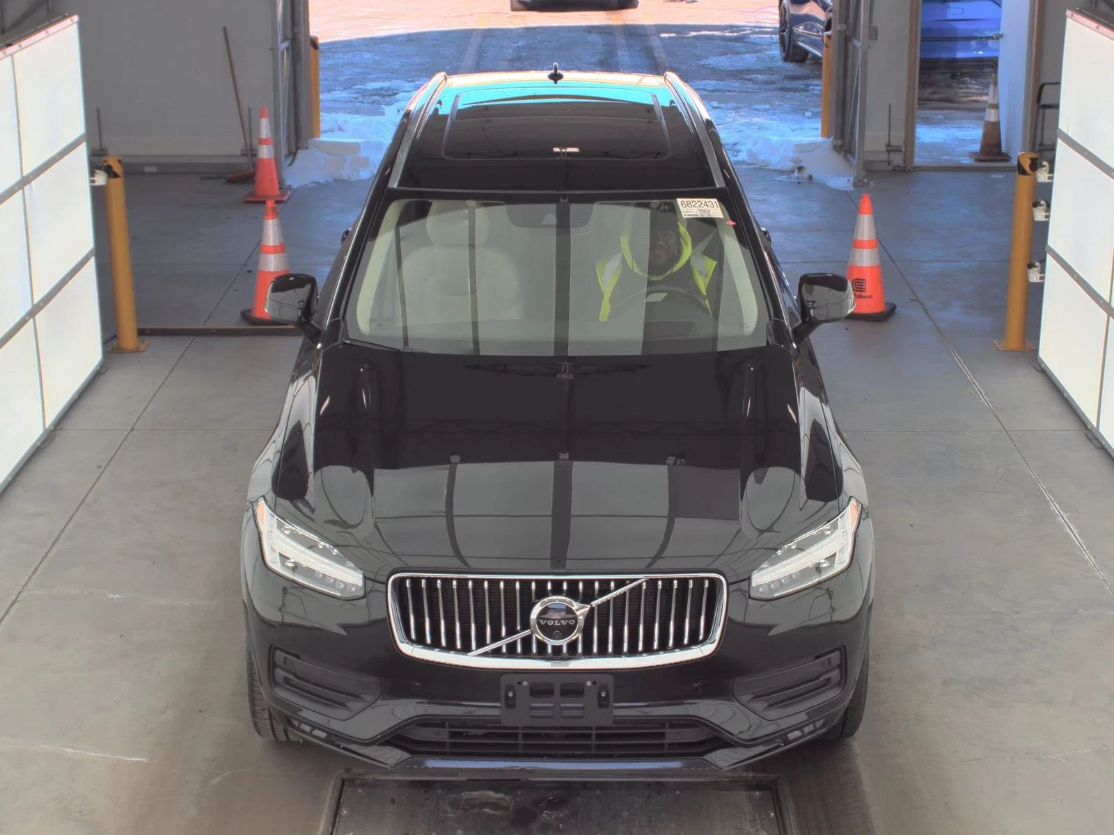 Volvo Xc90 T6 Momentum | 7 МЕСТА | ПАНОРАМА | 360 КАМЕРИ |  - изображение 2