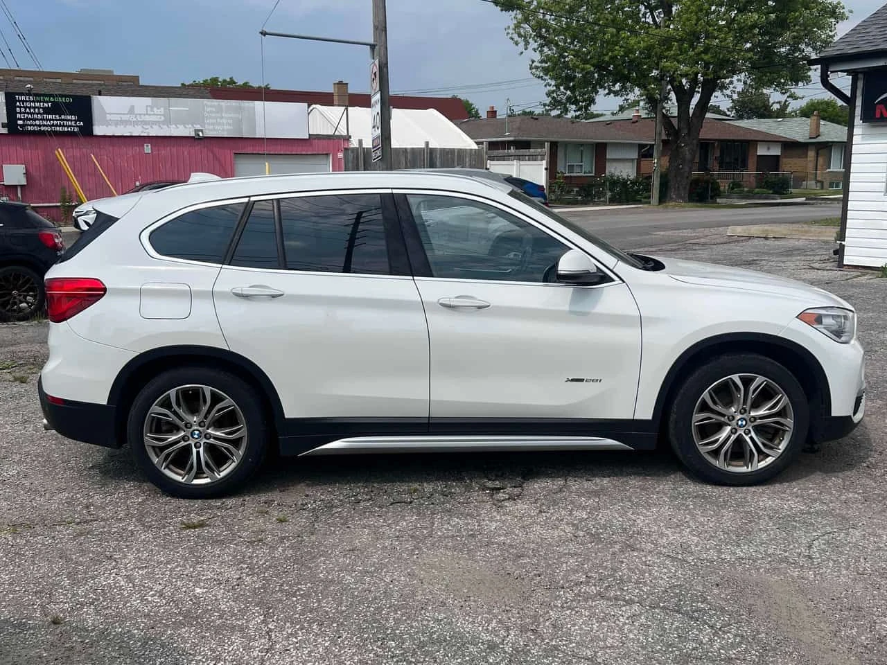 BMW X1 * xDrive28i * CARFAX * ОПЦИЯ ЗА ФИНАНСИРАНЕ , снимка 3 - Автомобили и джипове - 55224112