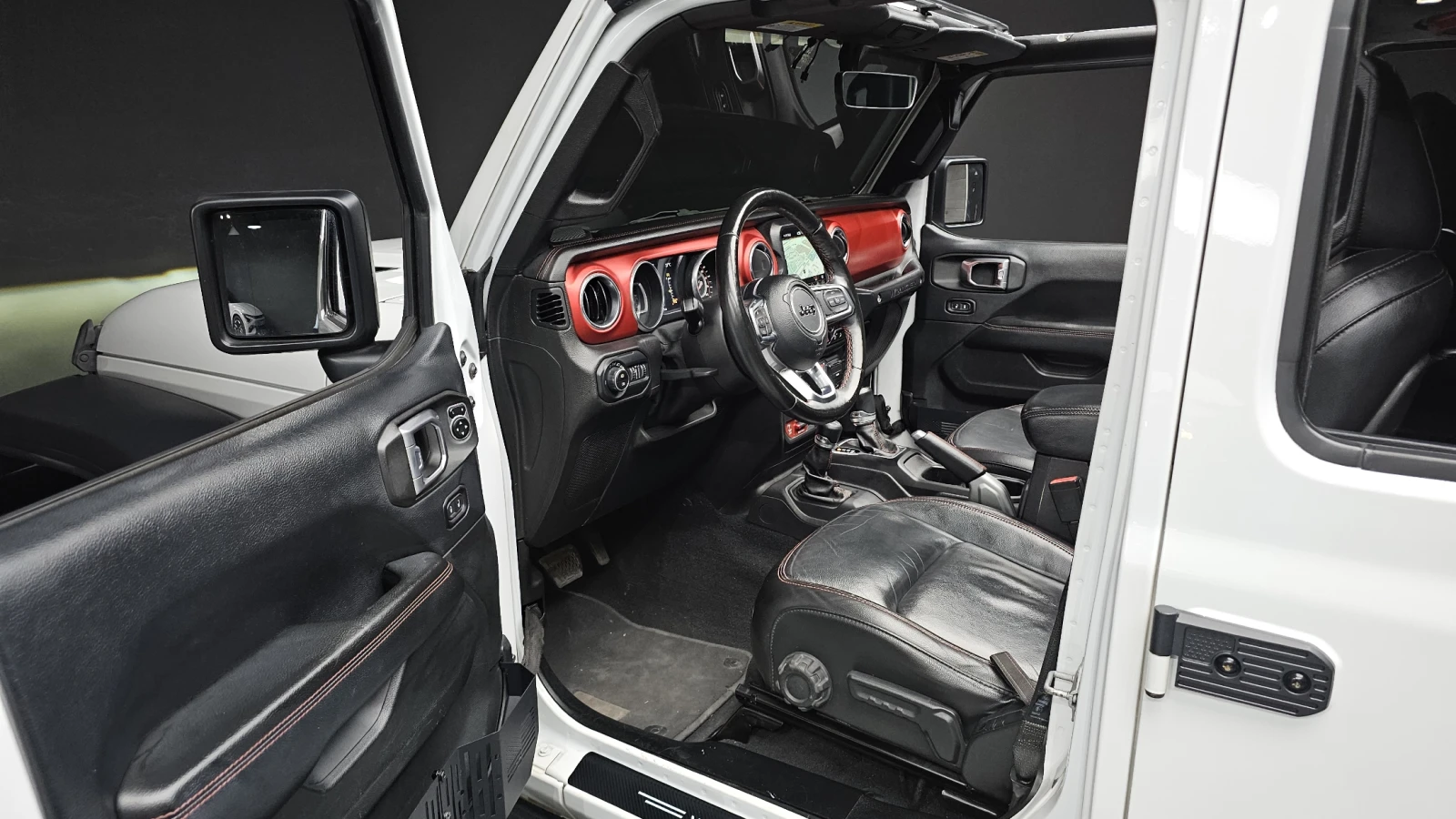 Jeep Wrangler 2.0* ПОДГРЕВ ВОЛАН* КРАЙНА ЦЕНА, снимка 10 - Автомобили и джипове - 55594961